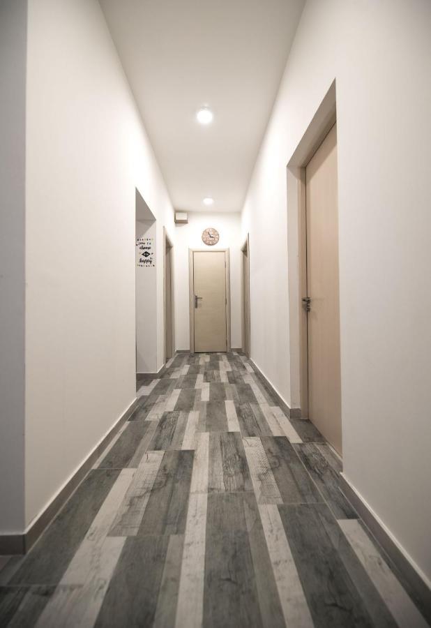 Hostel Evropa Niksic Exterior photo