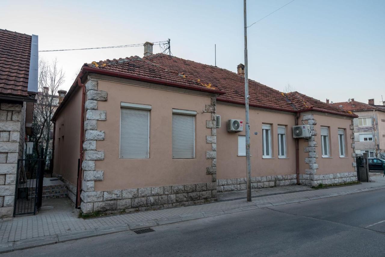Hostel Evropa Niksic Exterior photo